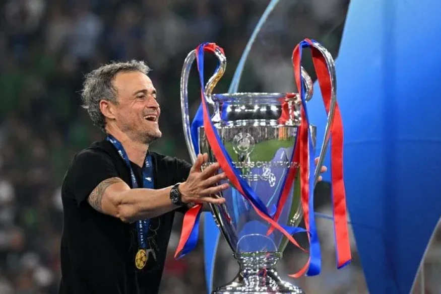 Victoire du PSG: Voici le programme prévu ce dimanche du retour des joueurs au défilé sur les Champs-Elysées à 17h en passant par la réception par Emmanuel Macron et une cérémonie au Parc des Princes vers 21h